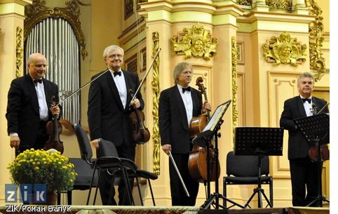Cтрунний ансамбль "Стаміц Квартет". Фото з сайту: http://www.lvivnews.info