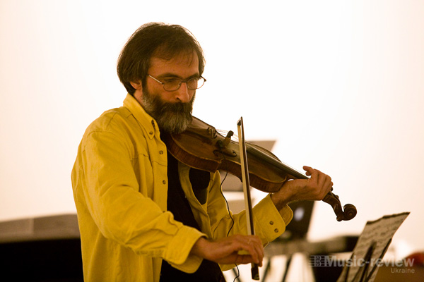 Сергій Охрімчук (скрипка)