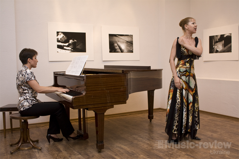 Тамара Ходакова (сопрано, м.  Київ), Наталія Королько (фортепіано, м.  Київ)