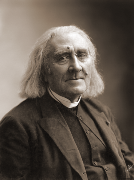 Franz_Liszt_by_Nadar_March_1886-480x646