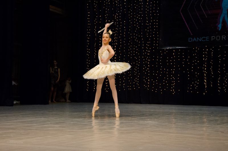 320 юних українських балерин  вшанують пам’ять Роми Прийми