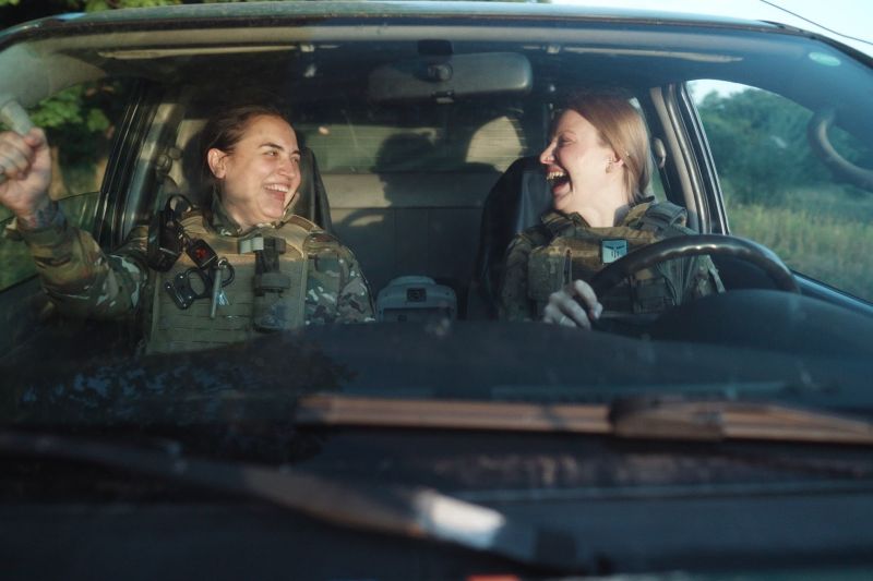 Світова прем’єра документального фільму «Куба&Аляска» про життя українських парамедикинь