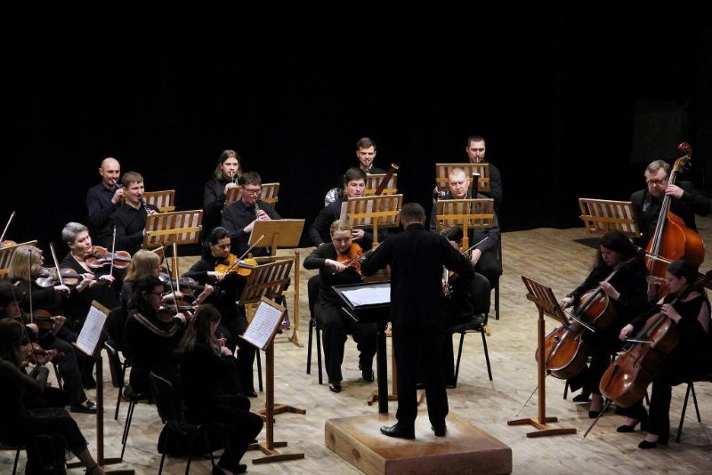 “Симфонія тривалістю в життя” — оркестр “Філармонія” продовжує проєкт 