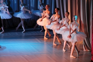 Феєрична чернігівська прем’єра балету «Лифар-сюїта» у філармонійному центрі 