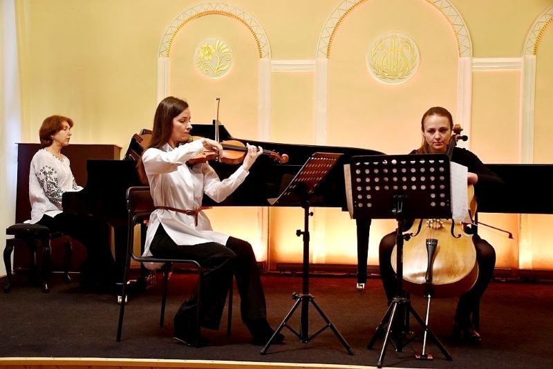 Прем’єра, яка об’єднала запорожців