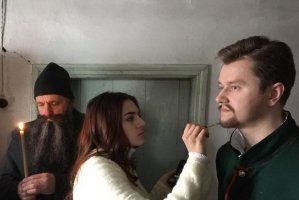 Вінницький священик зіграв Леонтовича у документальному фільмі