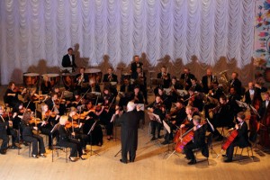 У Полтаві проводять творчі зустрічі з провідними артистами симфонічного оркестру