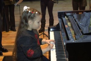 Восьмирічна піаністка з Луцька двічі перемогла на міжнародних конкурсах 