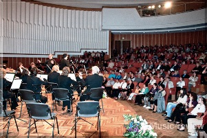 Концертний зал Вінницької обласної філармонії