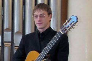 Заводний Максим, гитара
