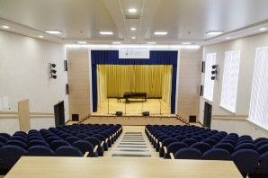 У Луцьку завершили капітальний ремонт концертного залу в музичній школі 